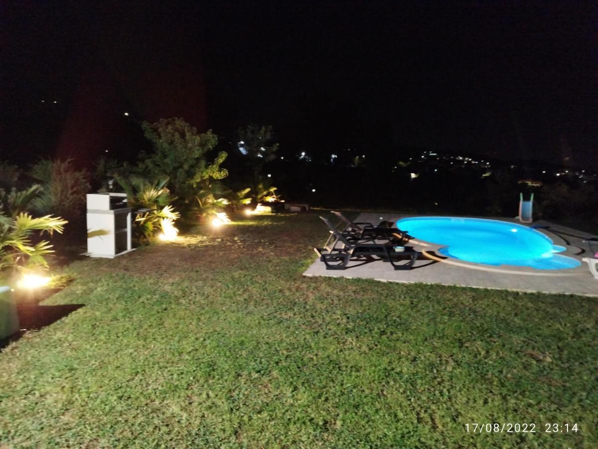 Quinta De Carvalhal - Casa De Campo 吉马良斯 外观 照片