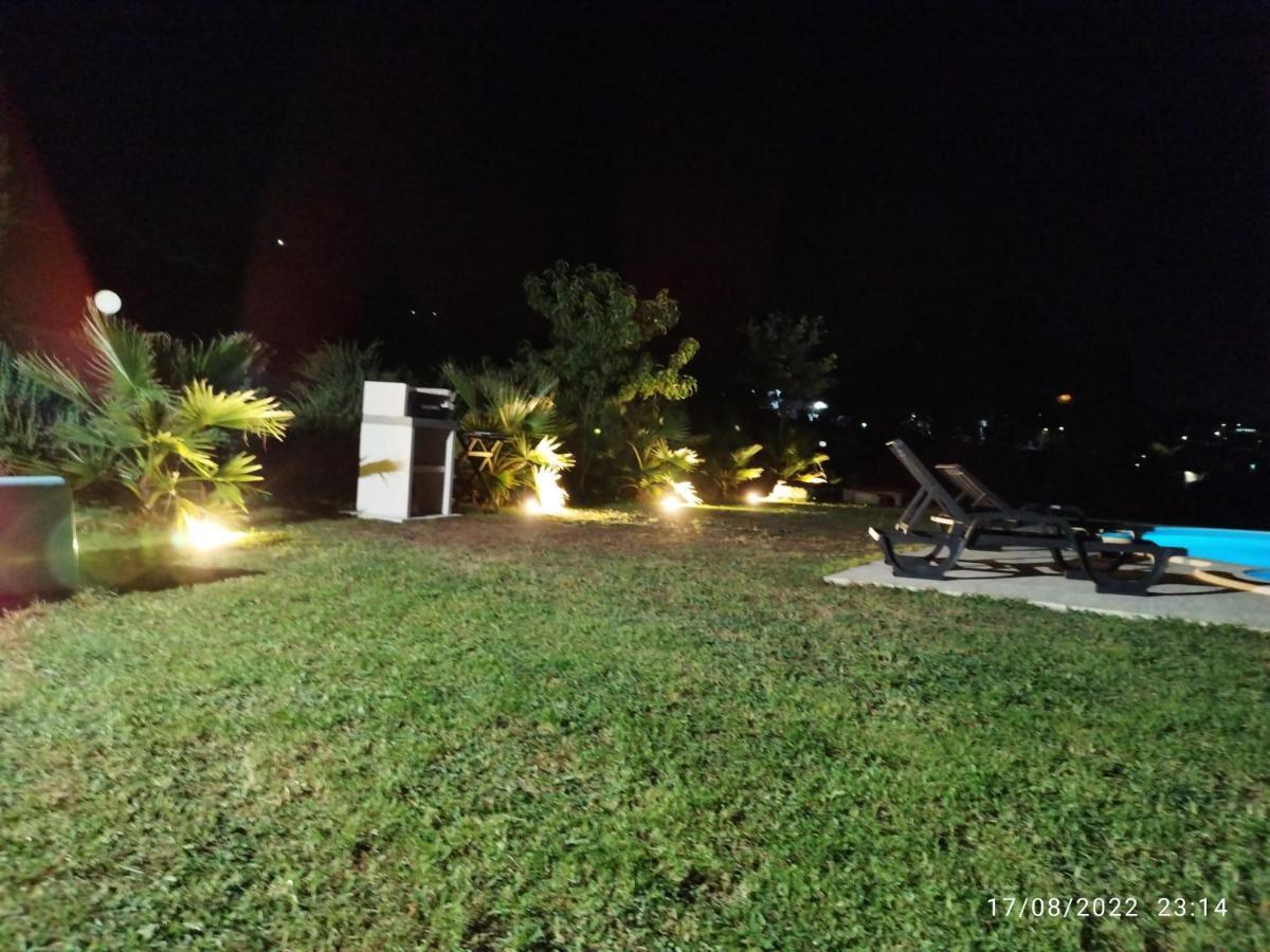 Quinta De Carvalhal - Casa De Campo 吉马良斯 外观 照片